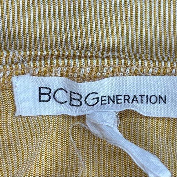XS BCBGENERATION MUSTARD YELLOW WHITE STRIPED TUNIC TOP STRETCH - Picture 9 of 10